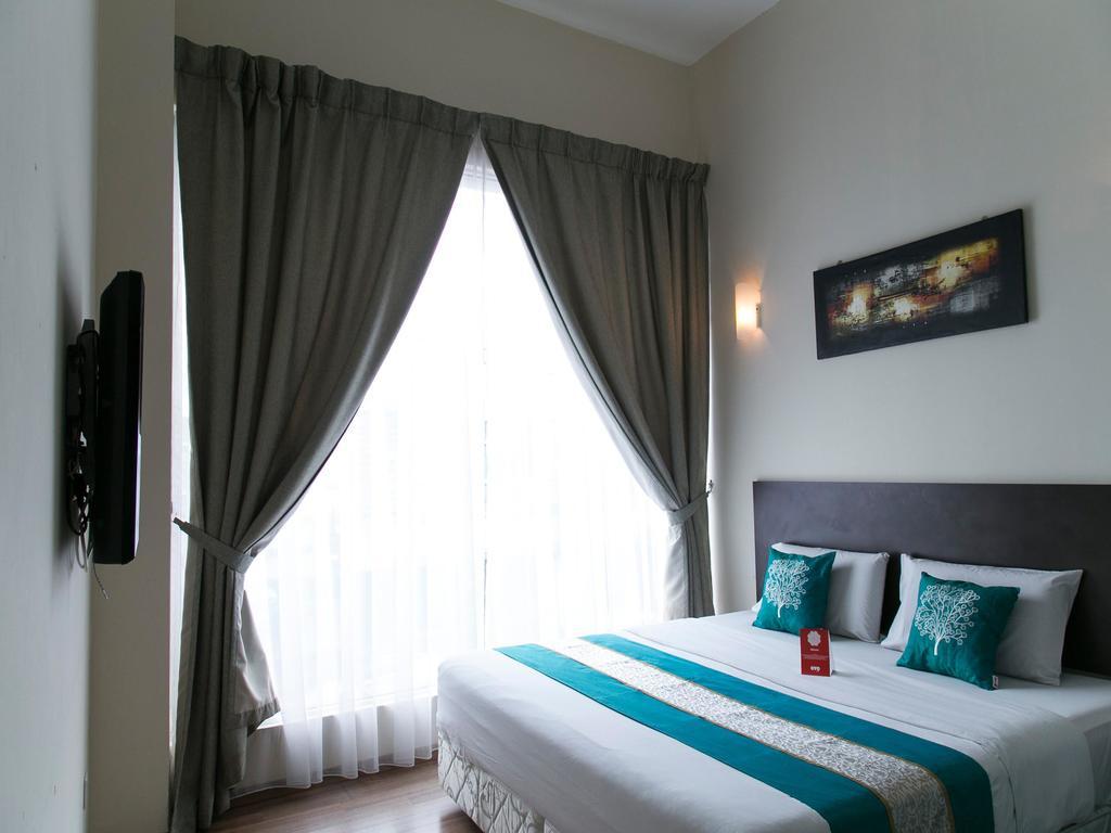 Oyo 208 Sens Hotel Kuala Lumpur Exterior photo